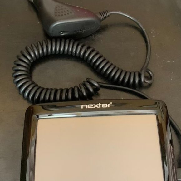 Nextar GPS Navigation System - Picture 3 of 9